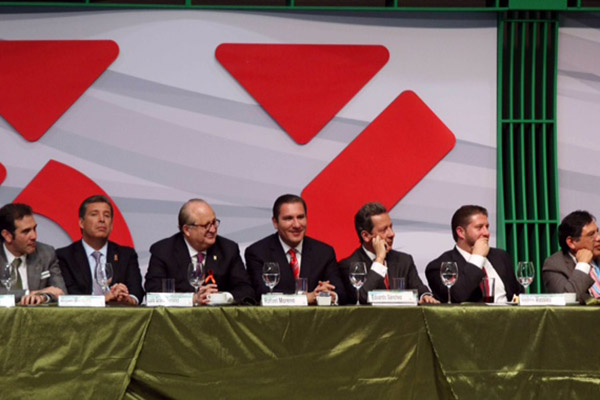 Asiste RMV a celebración de la Semana Nacional de Radio y Televisión