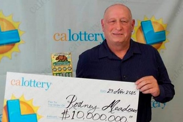 Hombre gana dos veces la lotería el mismo día