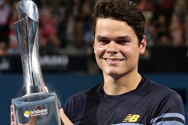 Canadiense Raonic se impone a Federer para obtener corona en Brisbane