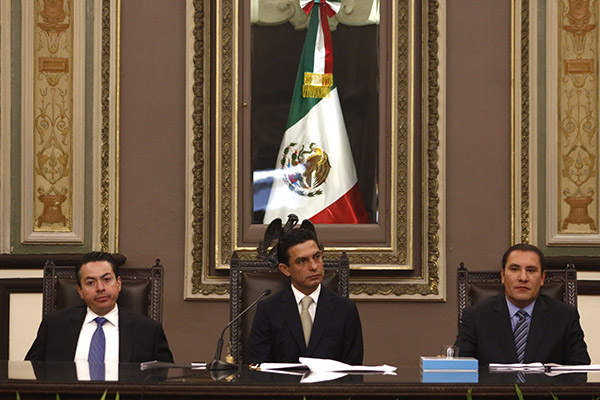 PRI y PAN respaldan gestión de Moreno Valle