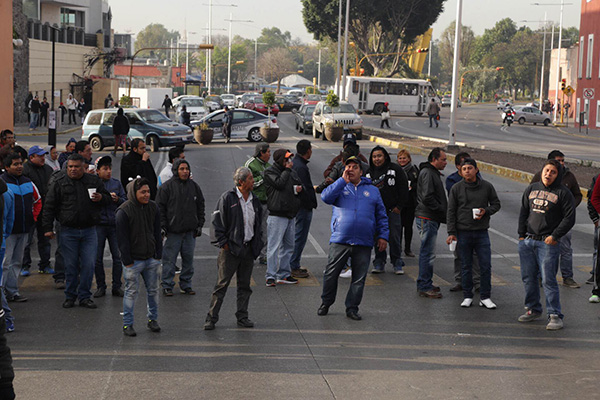 Manifestaciones arruinan inicio de semana de miles de ciudadanos