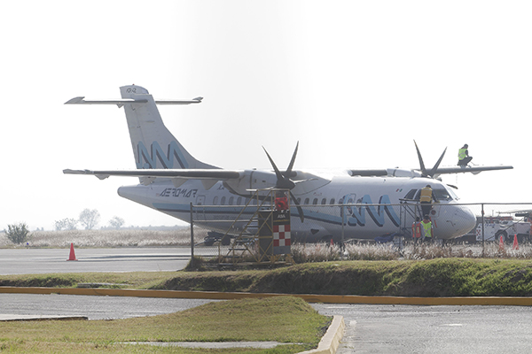 Cerrado aeropuerto de Huejotzingo por caída de ceniza volcánica