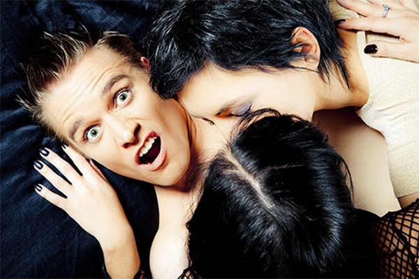 ¡Qué! ¿Todas las mujeres son bisexuales?