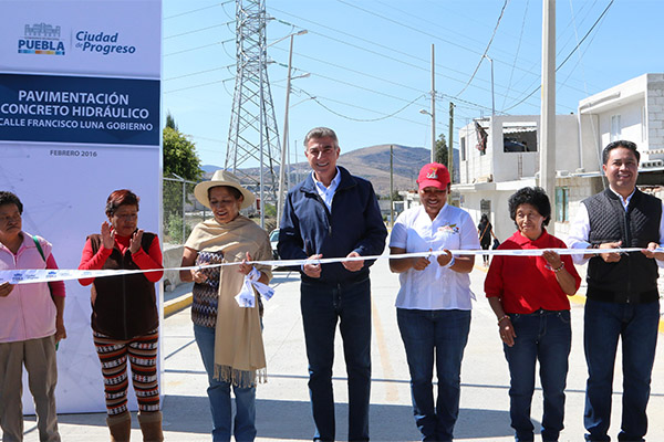 Inaugura Tony Gali obras en colonias del Sur