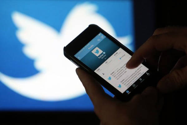 Twitter “se mueve” y lanza botón para buscar y compartir GIFs