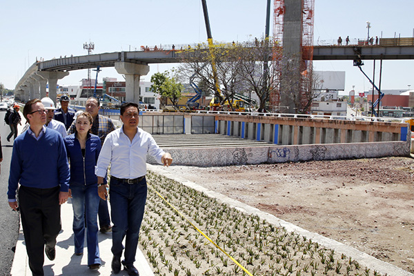 Supervisa Banck avances del Nodo Vial Atlixcáyotl