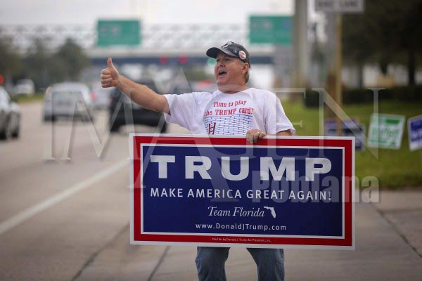 Trump y Clinton aventajan en Florida según proyecciones