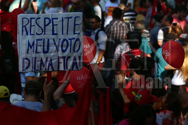 Mayor partido de coalición abandona el Gobierno de Rousseff