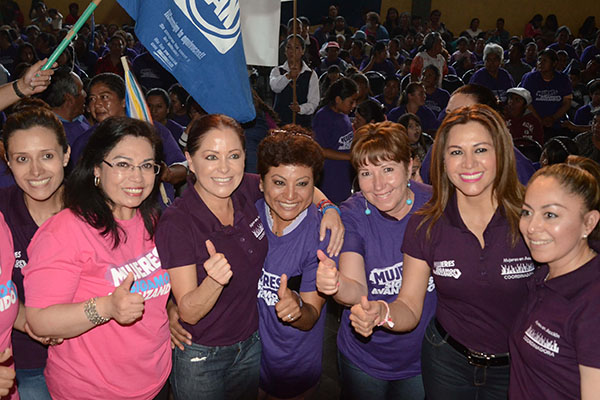 Tony Gali protegerá los derechos de las mujeres: Dinorah López