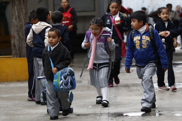 SEP no suspende clases pese a actividad volcánica