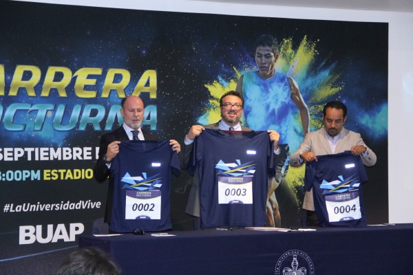 Presentan onceava edición de la Carrera Nocturna Universitaria