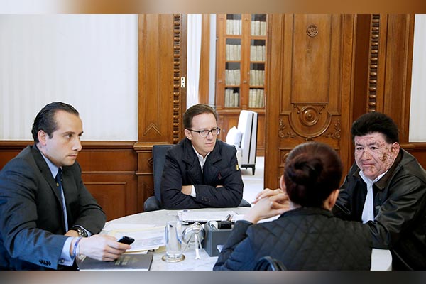 Se reúne Banck con edil de San Francisco Totimehuacán