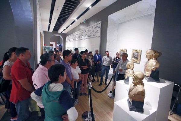 Más de 12,000 visitantes disfrutaron la décima Noche de Museos en la ciudad