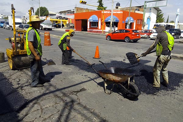 Gobierno municipal ha atendido 196,000 baches en la capital