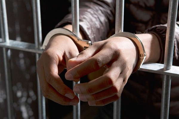 Condenan a más de 62 años de cárcel a hombre que abusaba de su hija