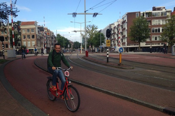 Fernández del Campo, de paseo en Holanda con cargo al erario