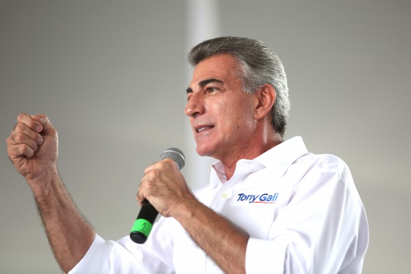 Gali propone policía de proximidad e incentivos para elementos destacados