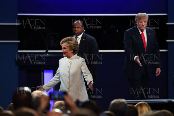 Clinton gana tercer debate a Trump según sondeo de CNN