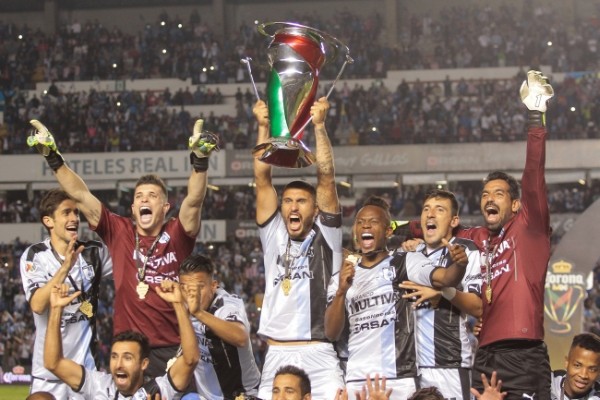 Vucetich dedica Copa MX a afición queretana