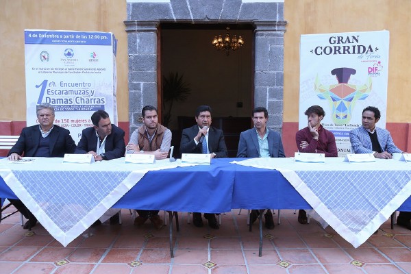 Presentan corrida de toros a favor del DIF de San Andrés Cholula