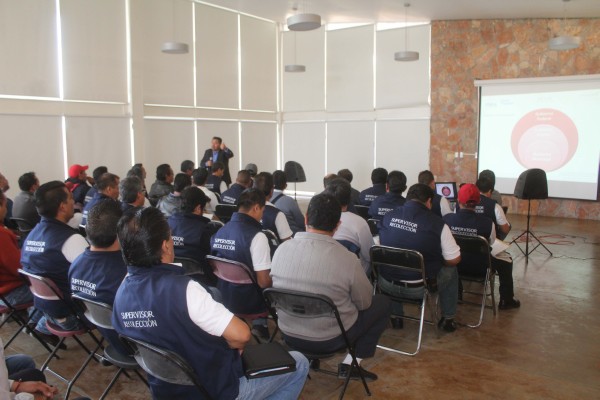 Gobierno Municipal capacita a supervisores del Servicio de Limpia