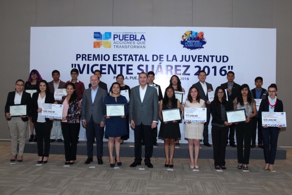 Moreno Valle entrega el Premio Estatal del Deporte y Juventud