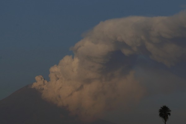Actualizan mapas de zonas de riesgo por actividad del Popocatépetl