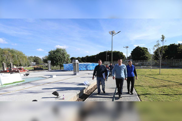 Moreno Valle supervisa obras en La Constancia Mexicana