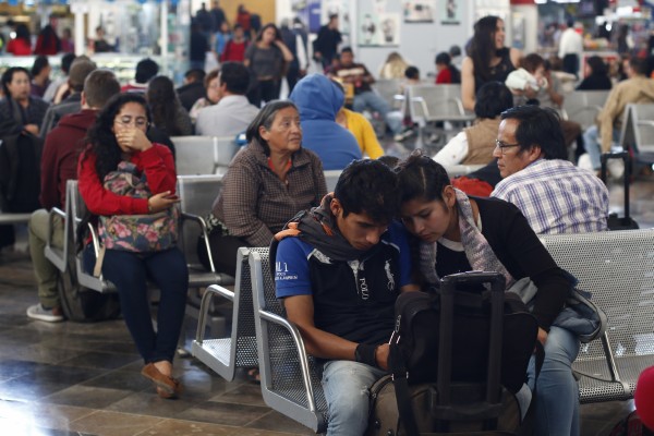 Permanece vigente descuento a estudiantes y maestros en transportes