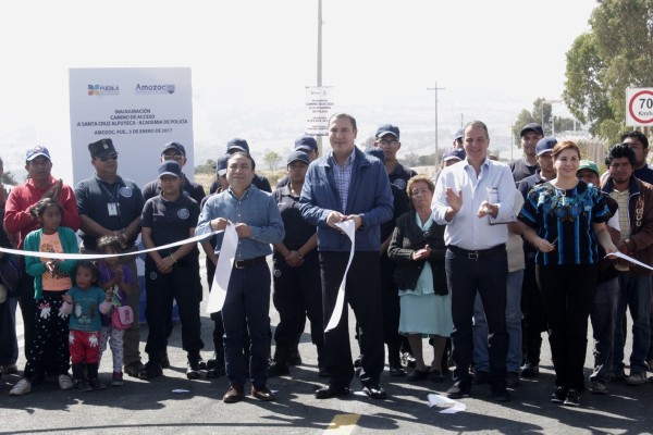 Moreno Valle mejora conectividad de Amozoc