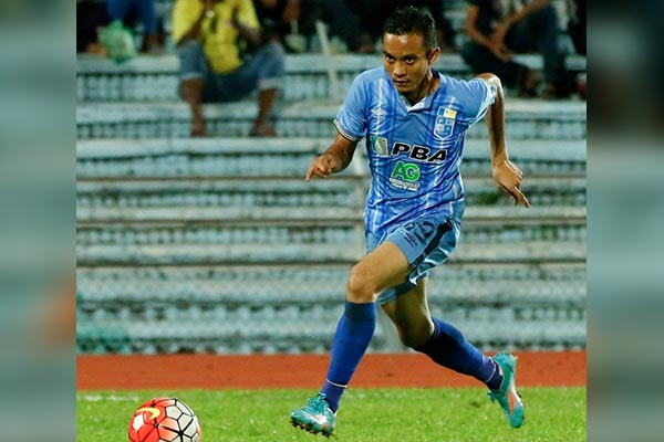 Mohd Faiz Subri recibe premio Puskas al Mejor gol de 2016