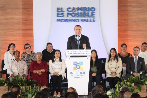 Contraste entre las dos Pueblas al inicio del sexto informe