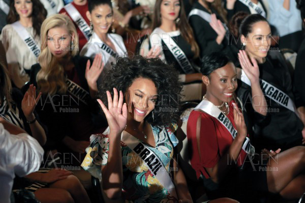 Piden día libre a presidente Duterte para ver final de Miss Universo