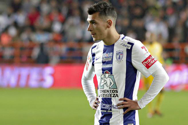 Pachuca anuncia la salida de Rubén Botta