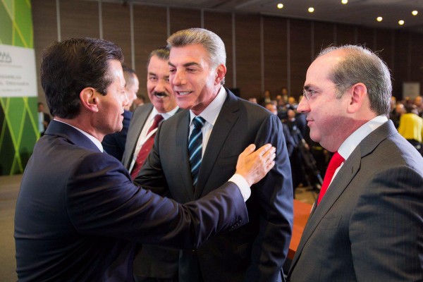 Peña Nieto y Tony Gali seguirán trabajando por el campo poblano