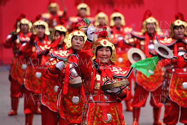 Población china alcanzará los 1,420 millones en 2020