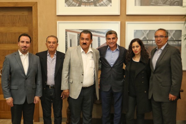 Germán Escobar y Tony Gali suman esfuerzos en favor de productores poblanos