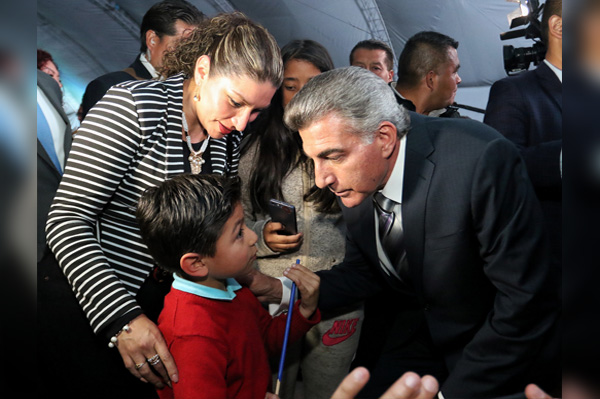 Tony Gali anuncia inversión por más de 200 millones de pesos para Teziutlán