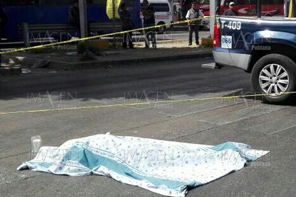 Cafre de la ruta 14 embiste a un sexagenario