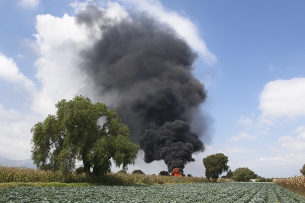 Huachicoleros provocaron explosión de toma; se cree que fue intencional