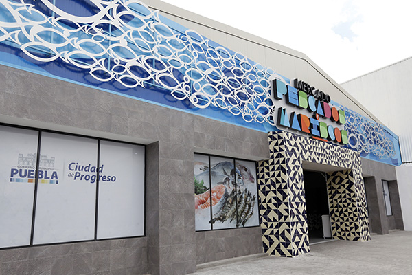 Gobierno Municipal promueve orden y cumplimiento a la ley en mercados