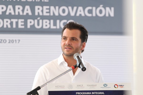Verificentros en Puebla ya están en norma, dicen
