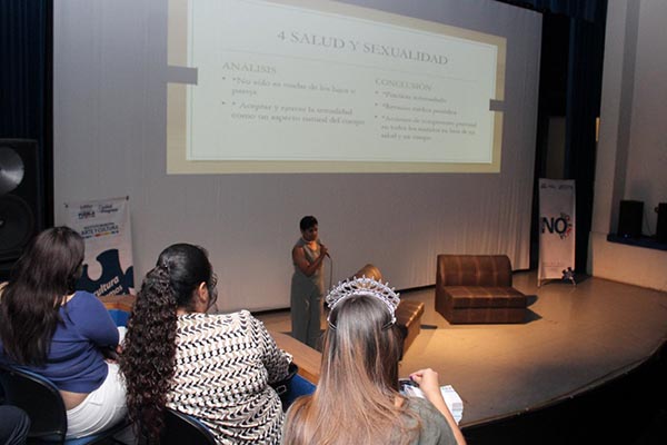 Gobierno municipal desarrolló diversas actividades por Día Internacional de la Mujer