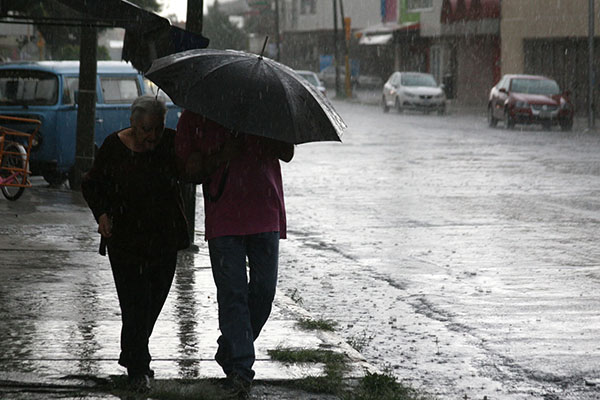 Hoy se prevén tormentas fuertes en regiones de Puebla