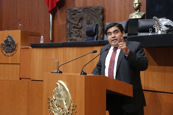 Senadores Barbosa y Morón dicen que no renunciarán al PRD