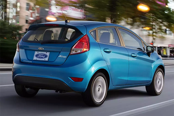 Llama Ford a la reparación de más de ocho mil vehículos en México
