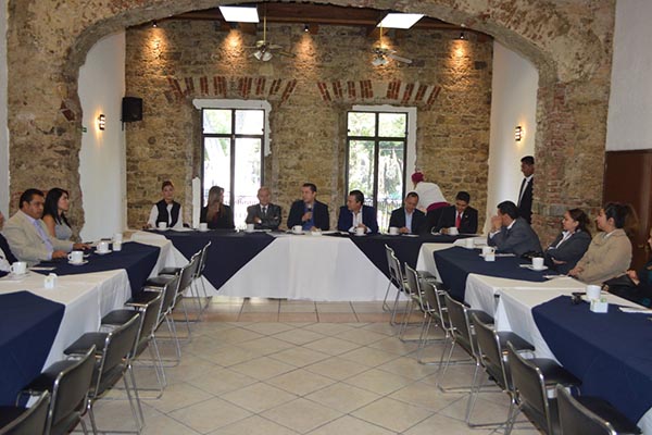 SSP se reúne con empresarios de hoteles y moteles