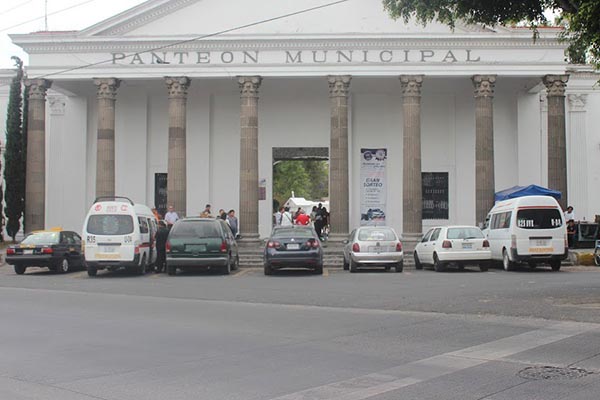 Ayuntamiento pone en marcha nuevos servicios en el Panteón Municipal
