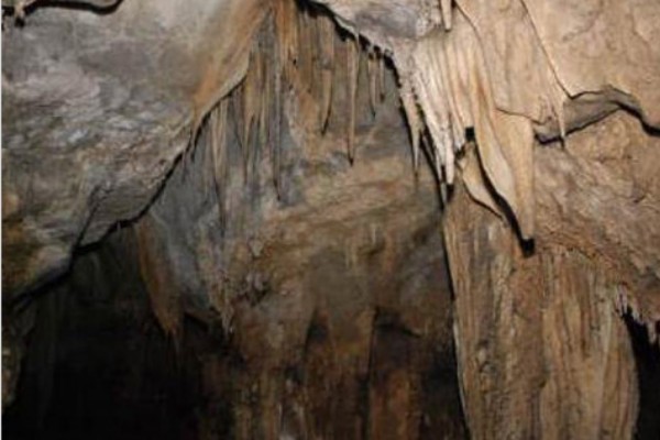 Asesinan a tres turistas en la “Cueva del Diablo” en Cuetzalan
