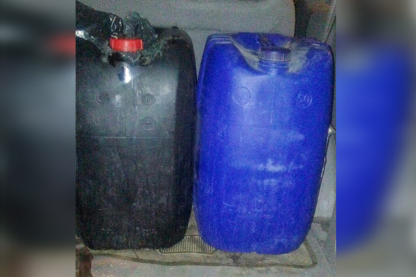 Asegura SSPTM 100 litros de hidrocarburo ilícito; hay tres detenidos